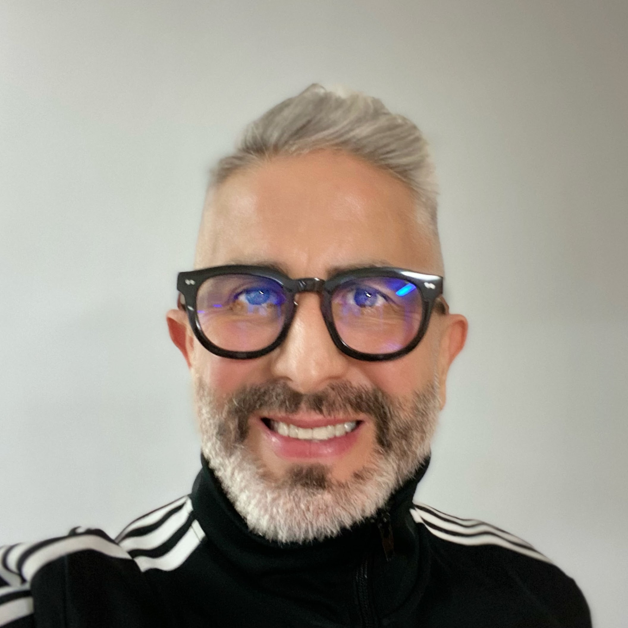 Opiniones de nuestros clientes 4 Foto de perfil de Sergio Tobares Leguizamon